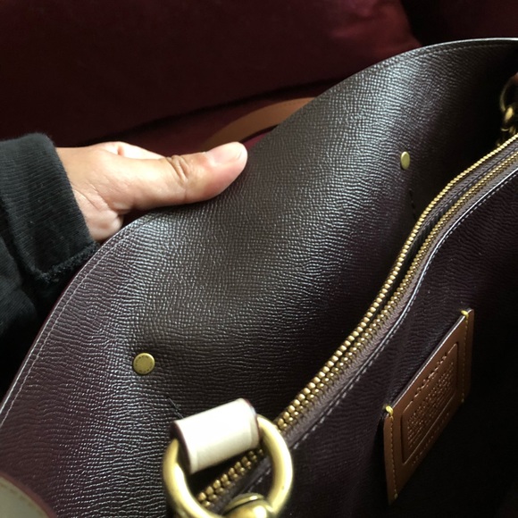 Coach 👜 - Picture 2 of 6